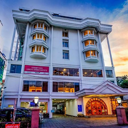 Hotel Abad Plaza Коччи Экстерьер фото