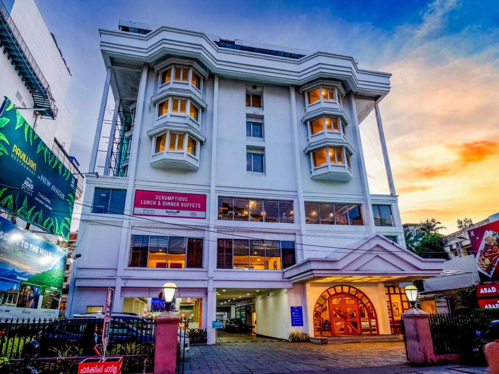 Hotel Abad Plaza Коччи Экстерьер фото